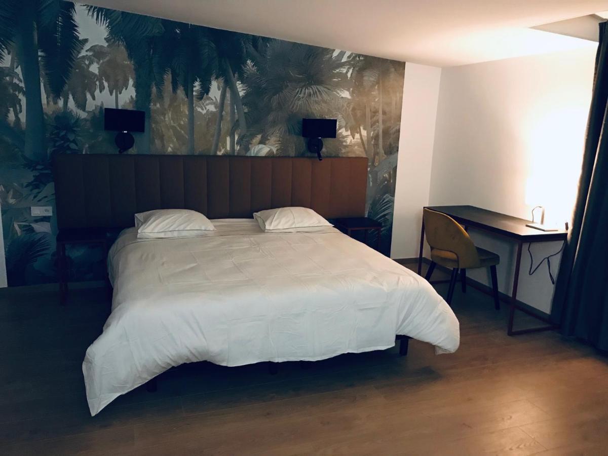 Hotel Amaya Ambares-et-Lagrave Luaran gambar